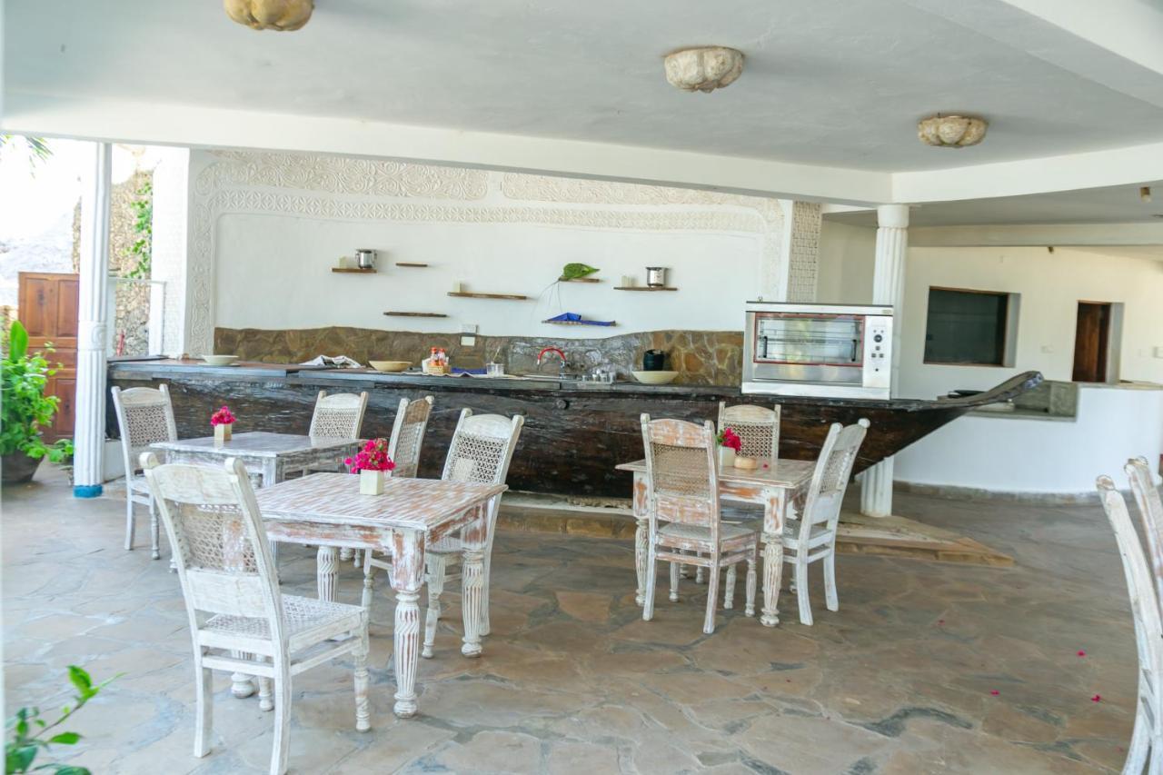 Sun Palm Beach Resort واتامو المظهر الخارجي الصورة