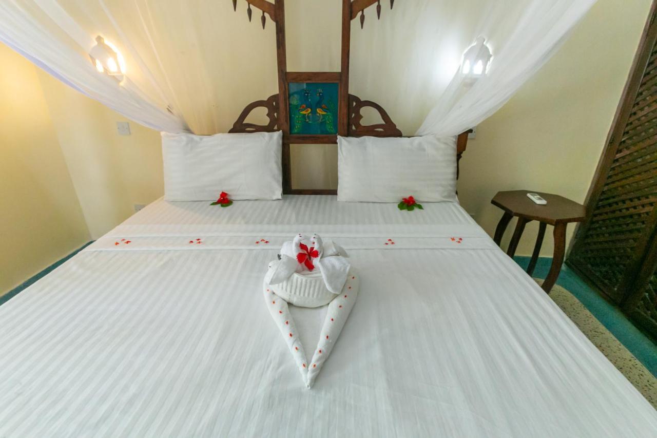 Sun Palm Beach Resort واتامو المظهر الخارجي الصورة