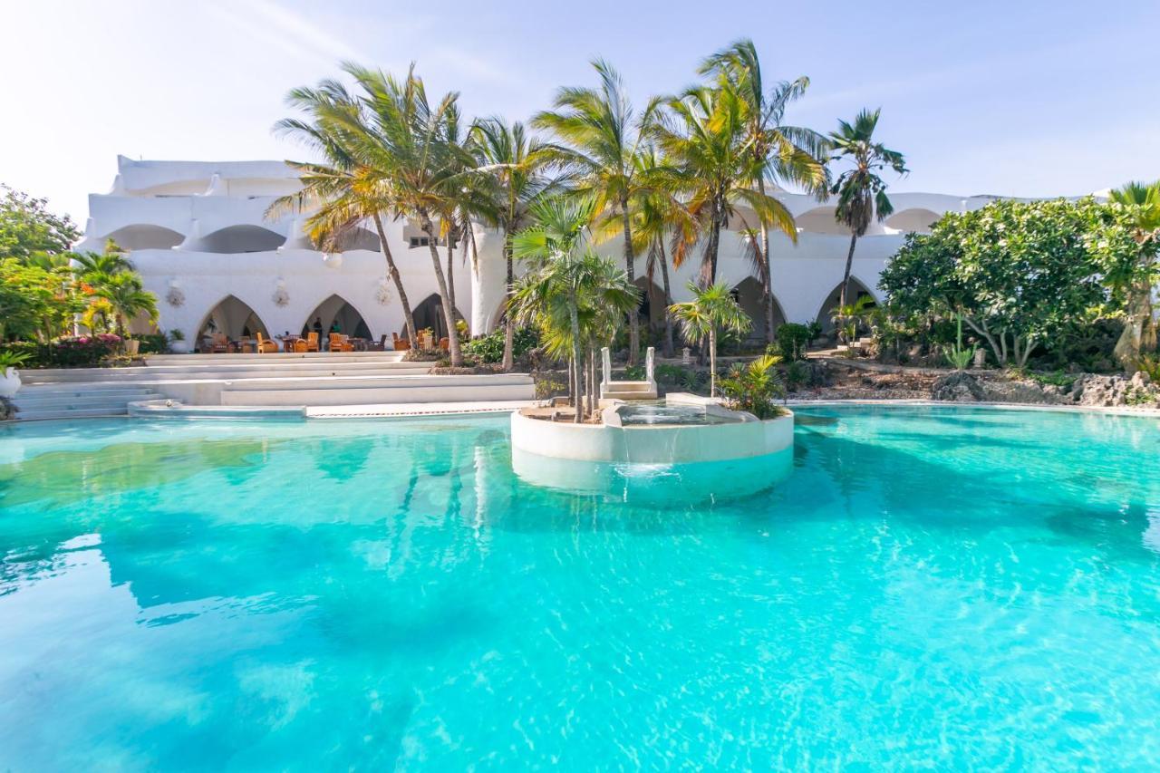Sun Palm Beach Resort واتامو المظهر الخارجي الصورة