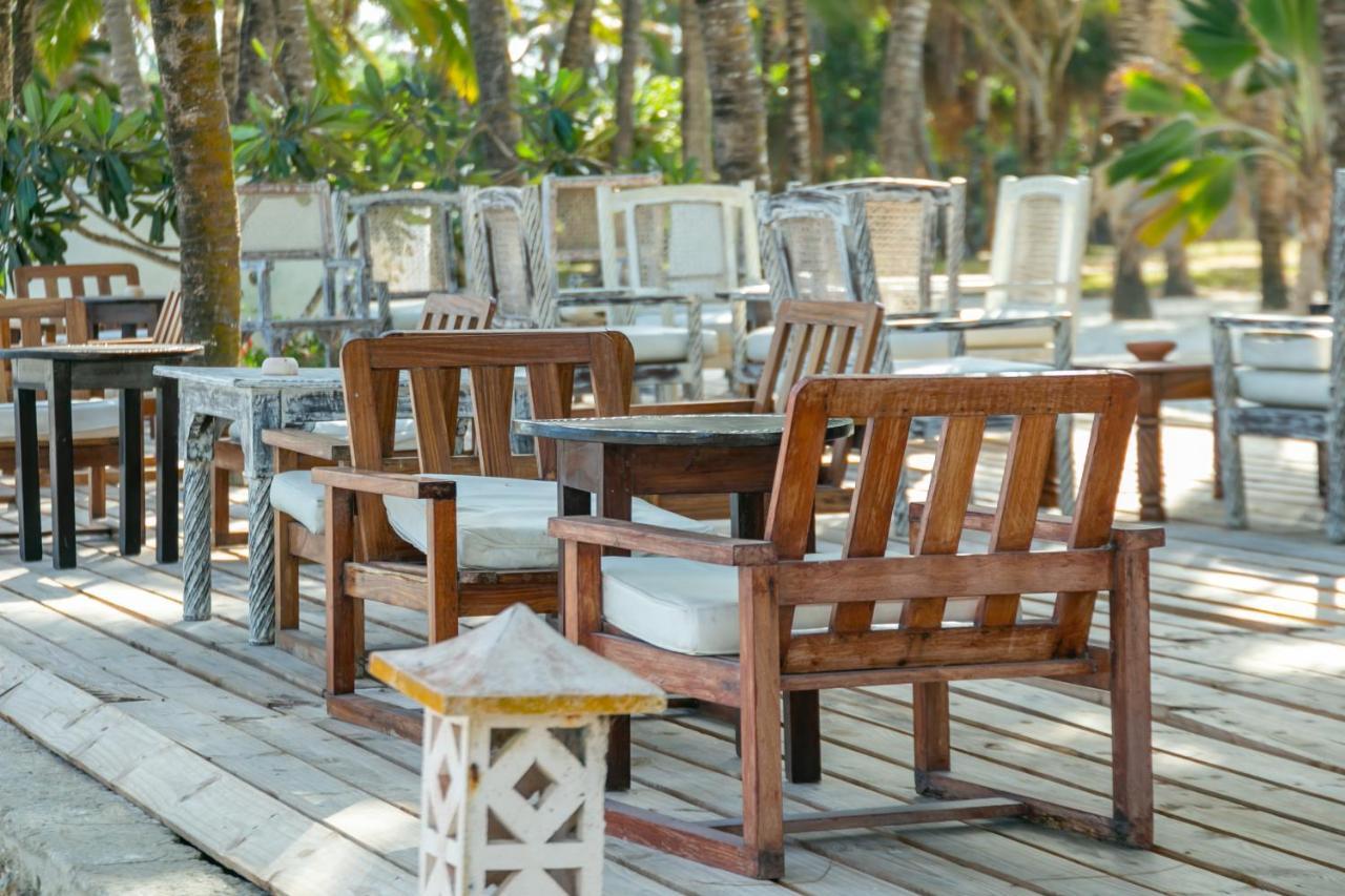 Sun Palm Beach Resort واتامو المظهر الخارجي الصورة